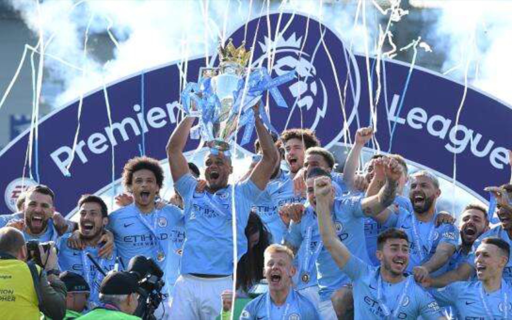 领域发光发 领域发光发